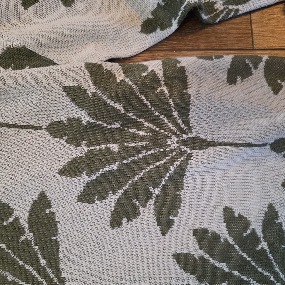 LOFT leaf Patterned Tunic - Picture 4 of 8